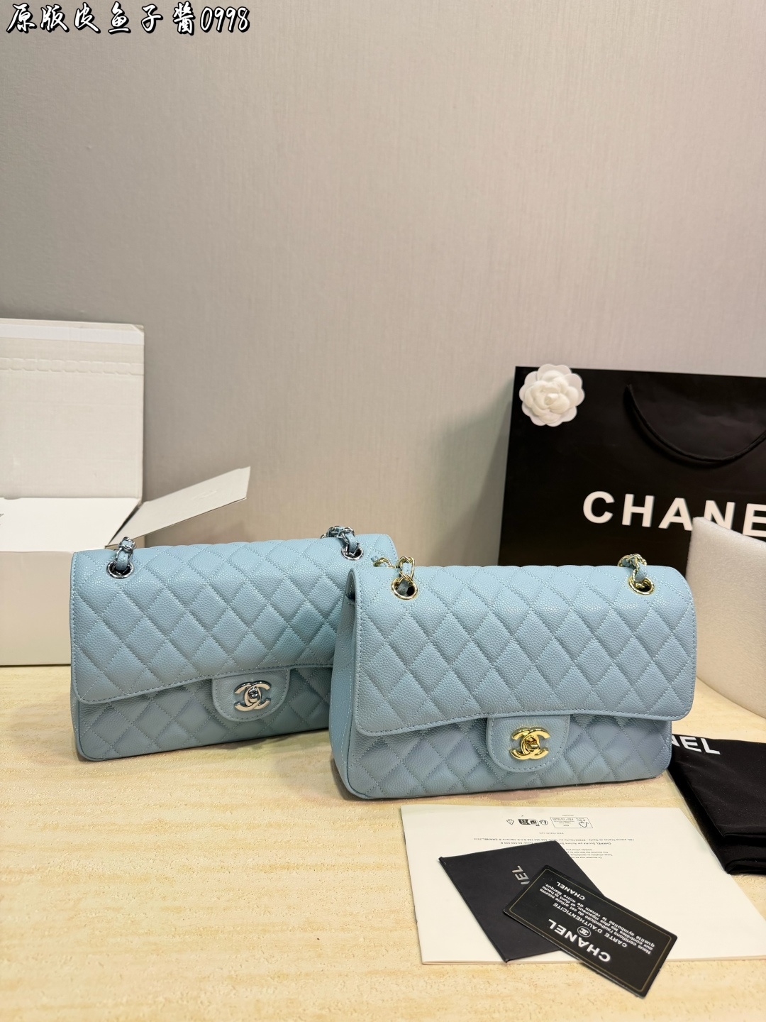 Top layer leather. This leather is more three-dimensional and harder than the ol