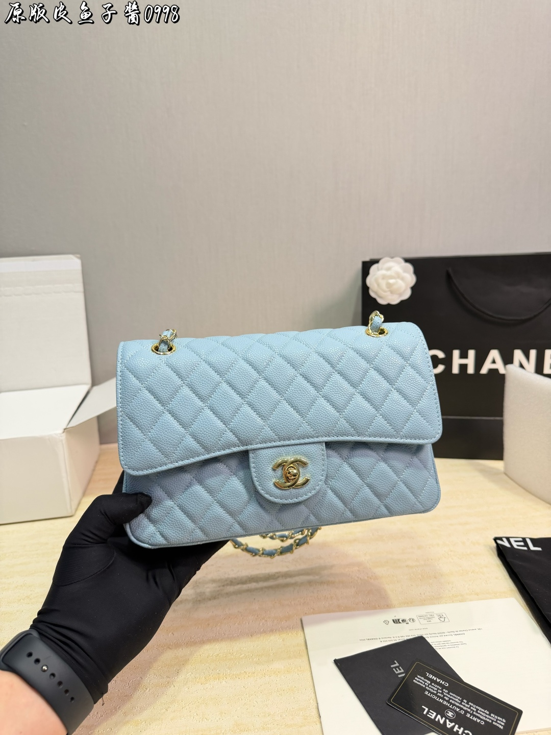 Top layer leather. This leather is more three-dimensional and harder than the ol - Image 7