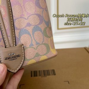 Size: COACH Coach New Rowan bucket rainbow-colored drawstring Bucket Bag The lat