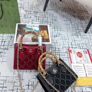QueenXuan's new product release comes with a folding box size 20*16. Cool Gucci