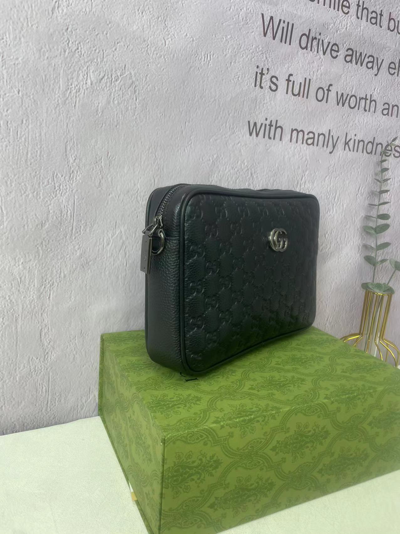 Special price Cowhide folding box, GUCCIGucci Cowhide handbag cross-body Camera - Image 2