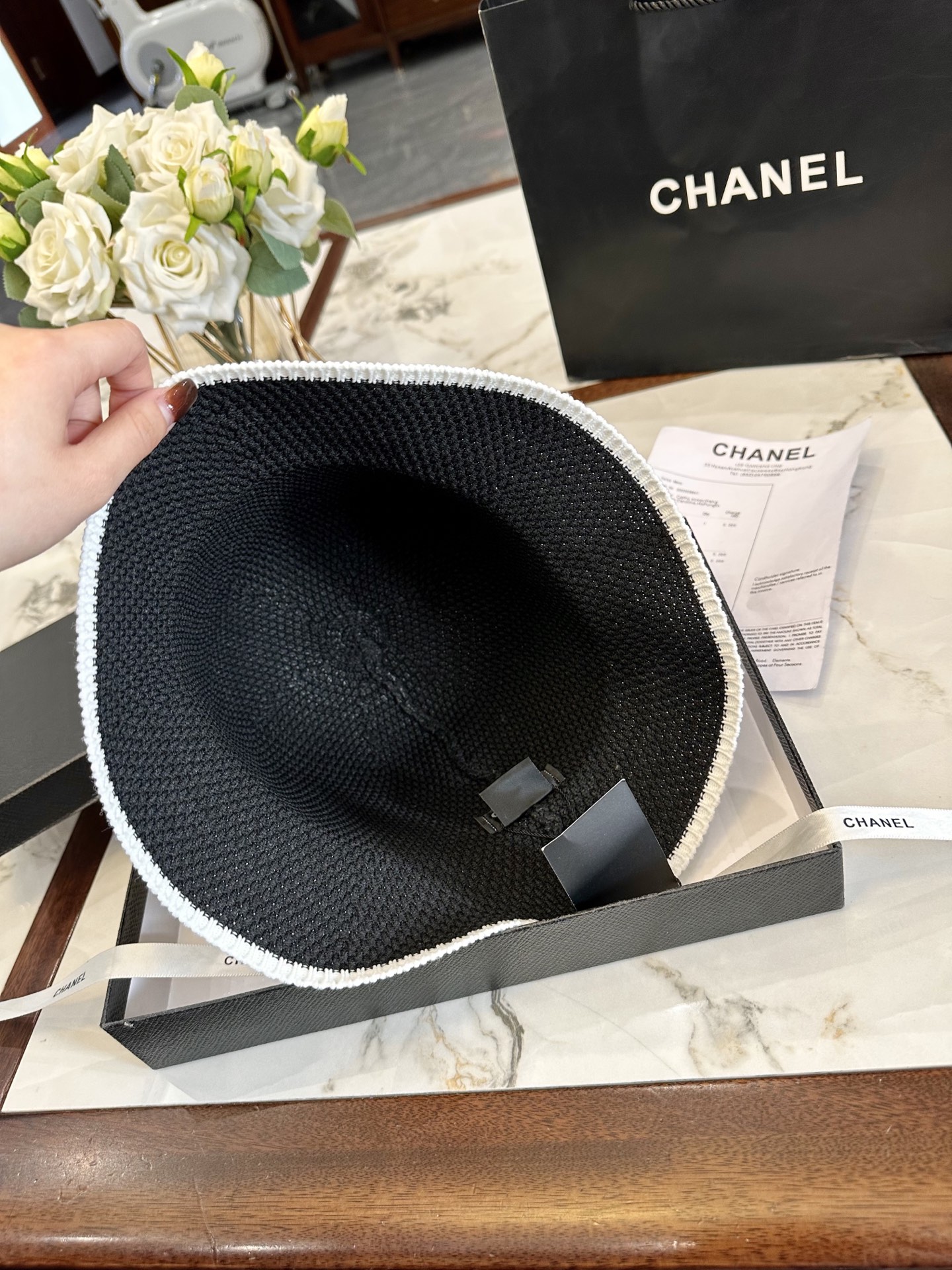A popular Chanel bucket hat for women 🆕 I bought it and everyone said it looks g - Image 8