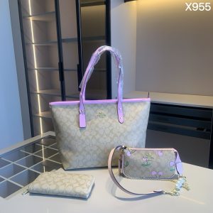 CoachShopping Bag+Coach Mahjong Bag+CoachWallet Shopping Bag: 32*27*12 Mahjong B