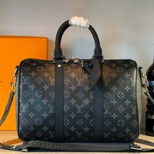 QueenXuan new product launch high-end goods "Louis Vuitton men's portable should