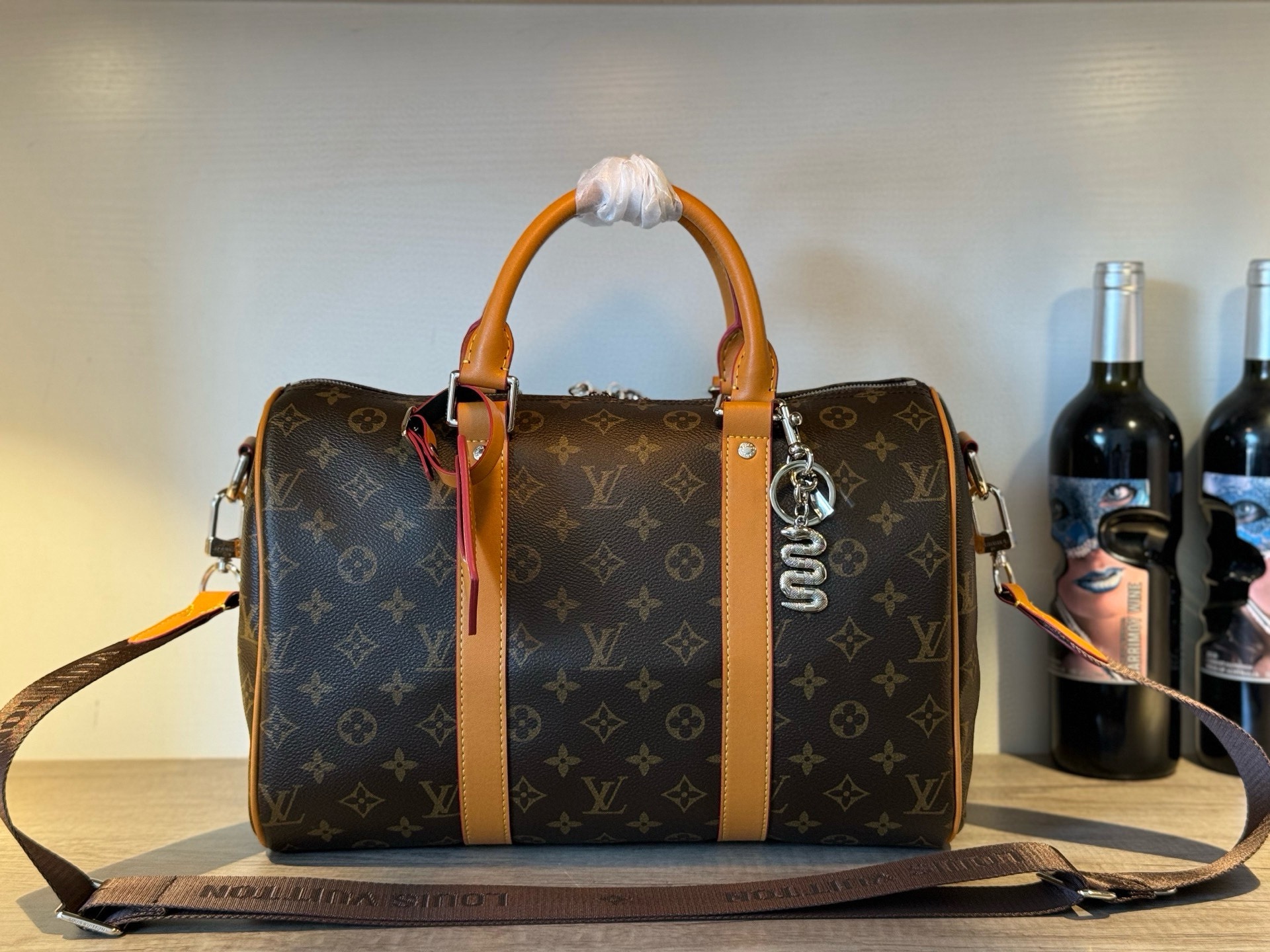 QueenXuan new product launch high-end goods "Louis Vuitton men's portable should - Image 4