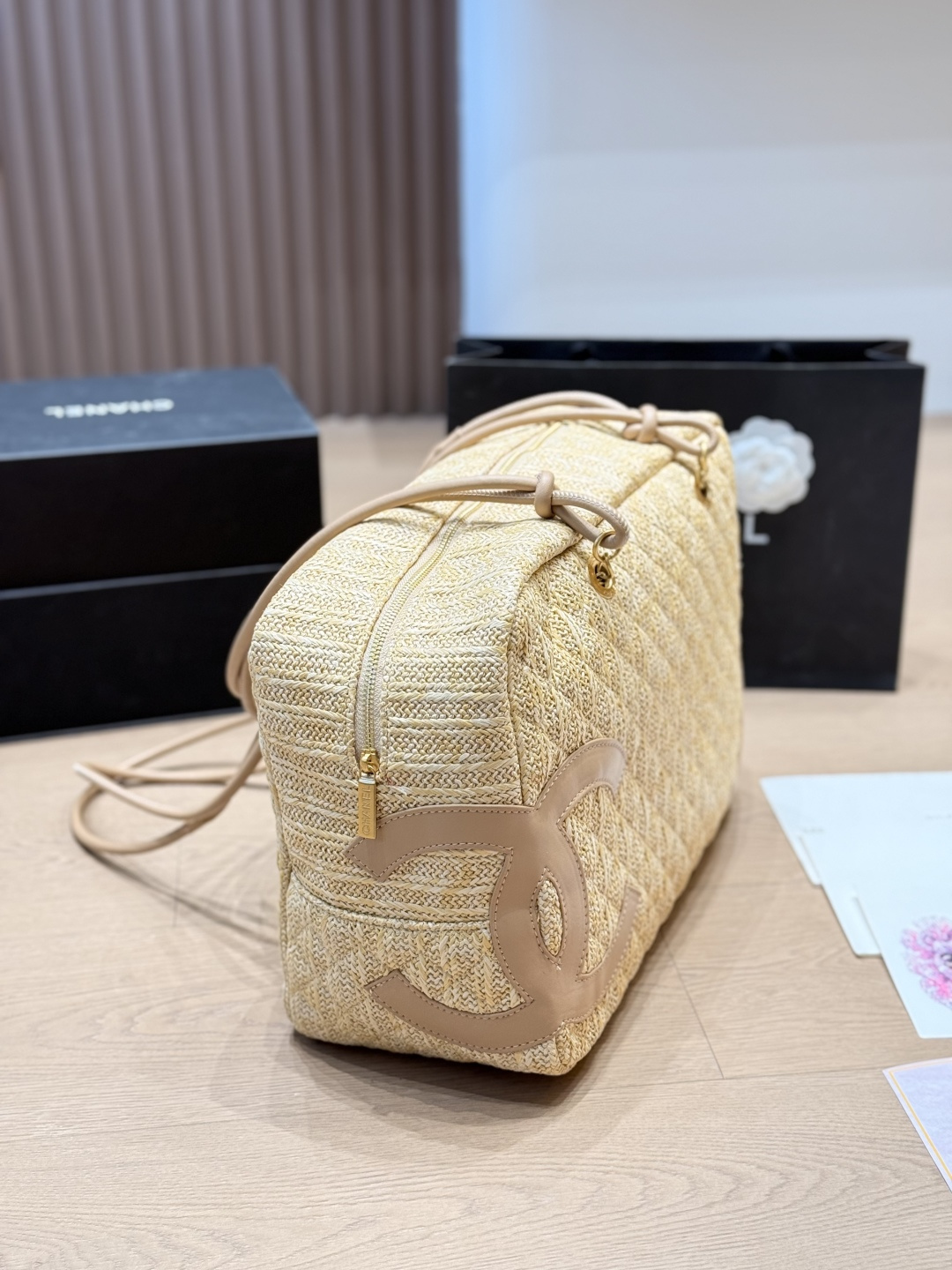 Chanel WovenHandbag Chanel's WovenHandbag is made of light beige Woven material - Image 3