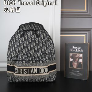 DIORDior Travel Original BackpackBackpack Dior's classic presbyopic Backpack has