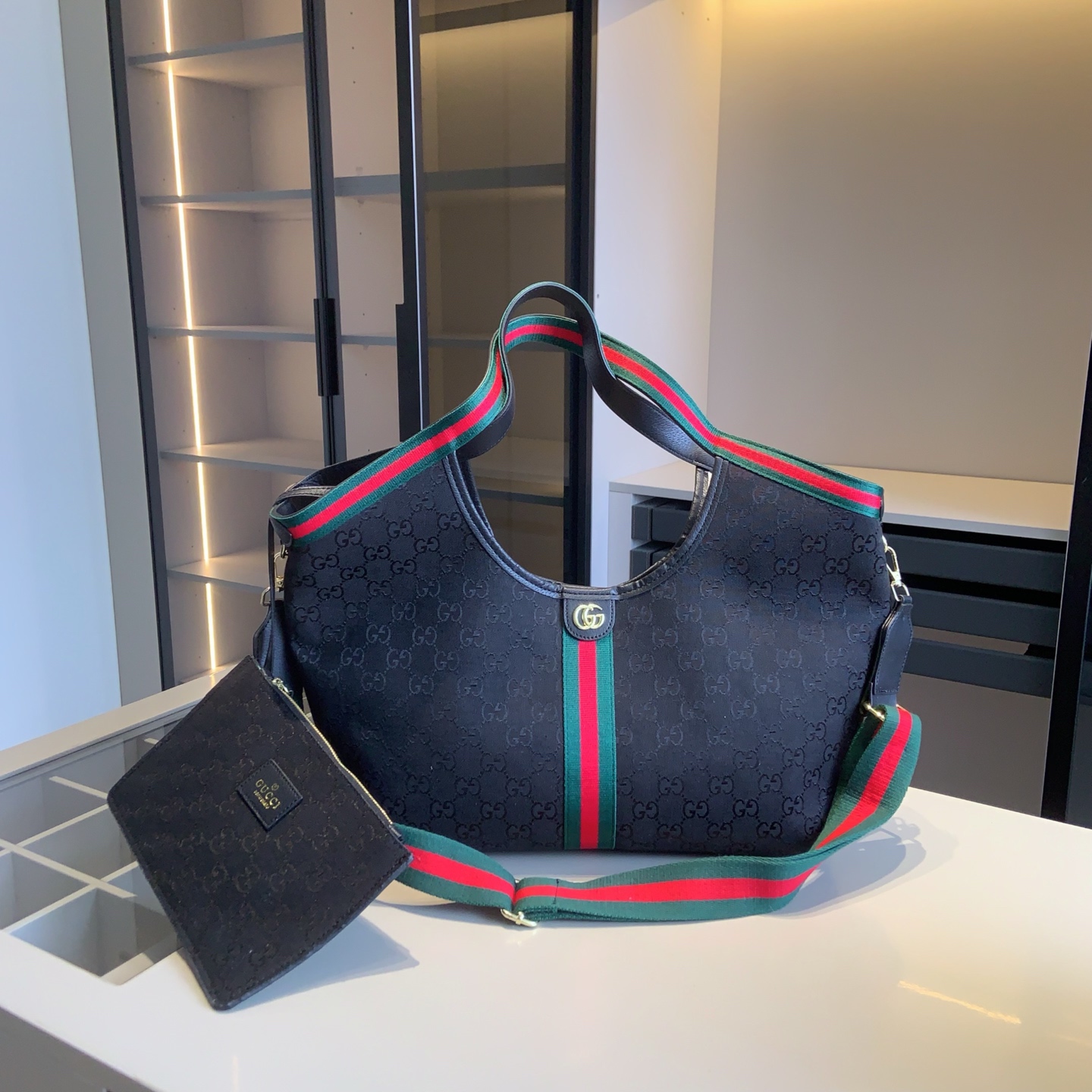 GUCCIShopping Bag+GUCCIBackpack+G Home Wallet Shopping Bag: 35*27*12 small bag 2 - Image 2