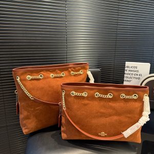 Large160 Medium CoachNewEvelynSuede Garbage Bag CoachCoachEvelyn Garbage Bag Fas
