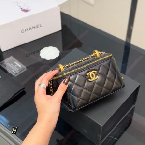 Equipped with folding box, upgraded quality/size: 17.11cm Chane Chanel makeup sm