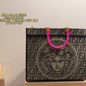 The size is 37*32 Fendi FENDI Tote Bag. The color is really nice and very afford